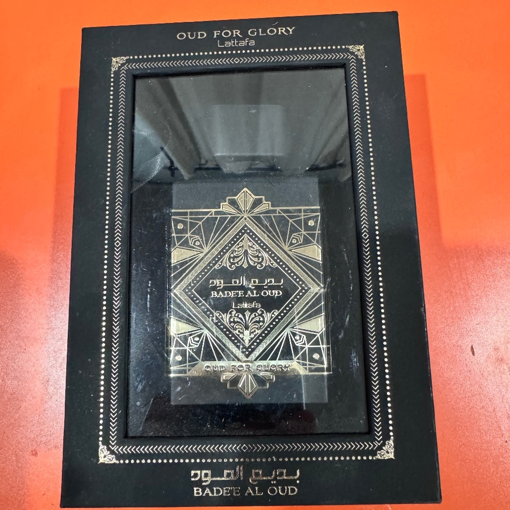Lattafa Oud For Glory Unisex Parfum
